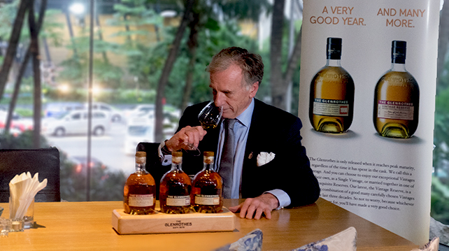 Glenrothes Global Brand Ambassador Ronnie Cox at Tatsu Intercontinental