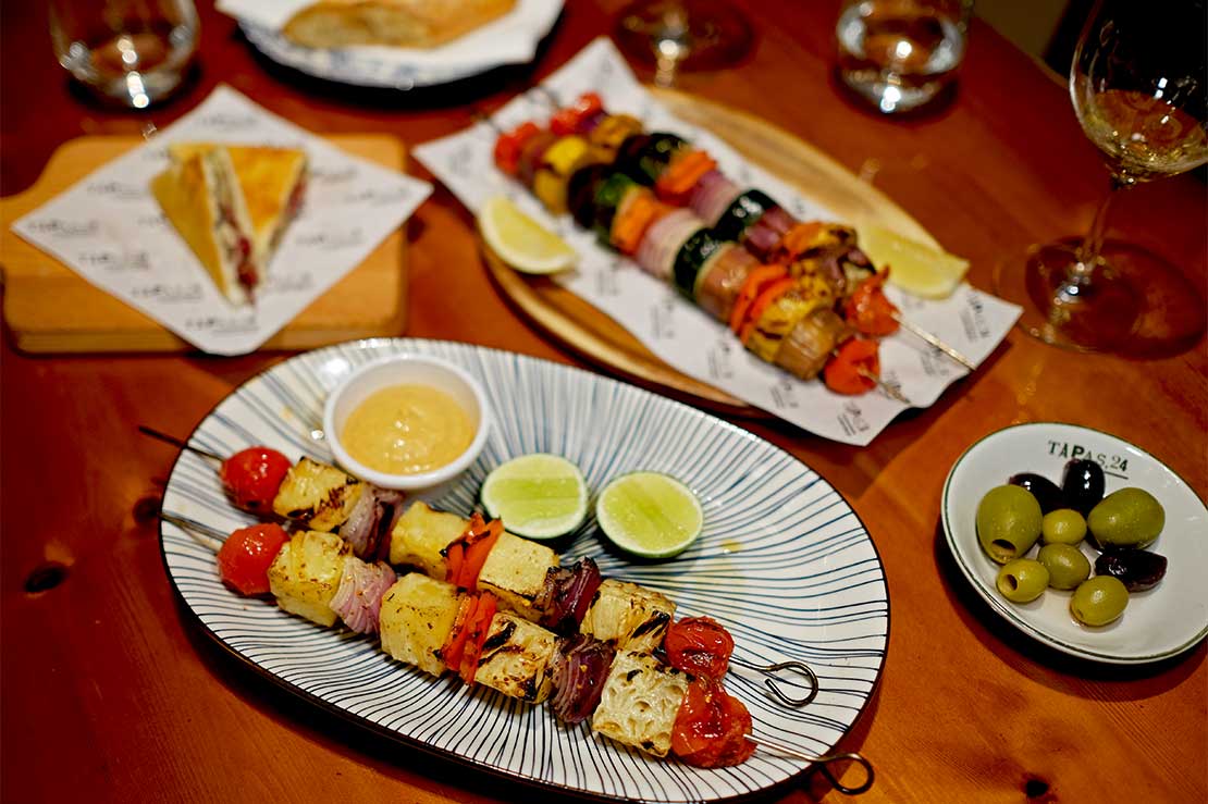 Tapas 24 Singapore Skewers