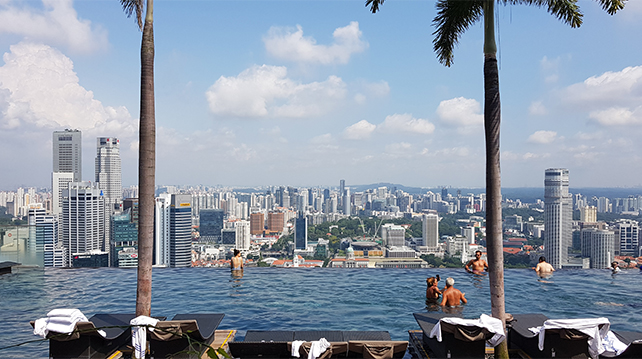 Marina Bay Sands infinity pool