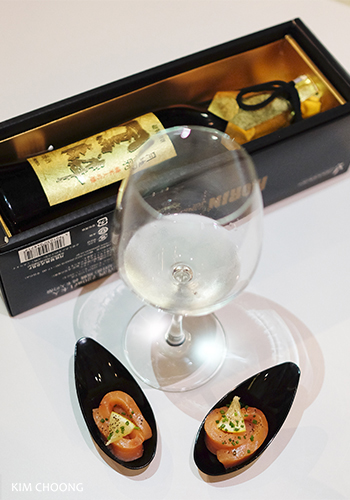 Smoked trout with gold leaf sake