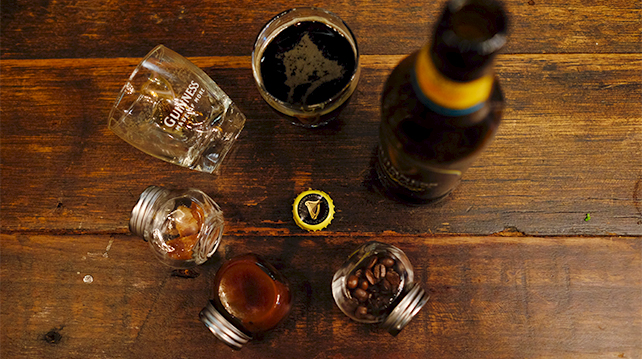 How to pour a perfect Guinness [Videos]