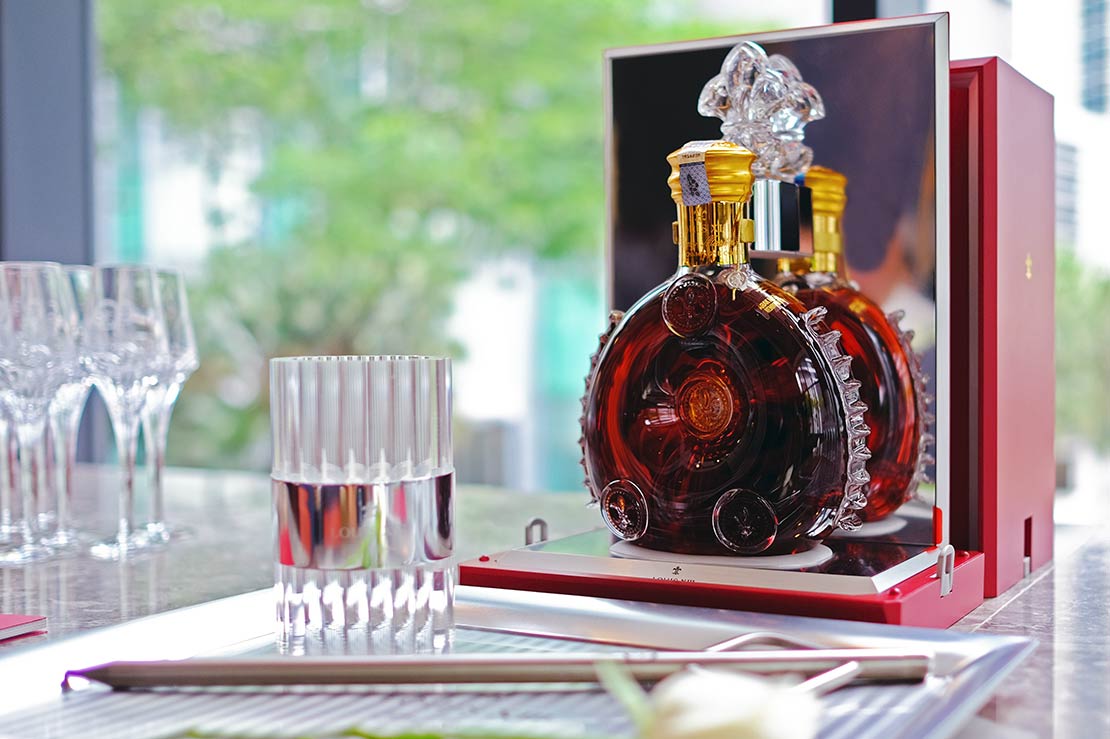 This is how to enter the Louis XIII society