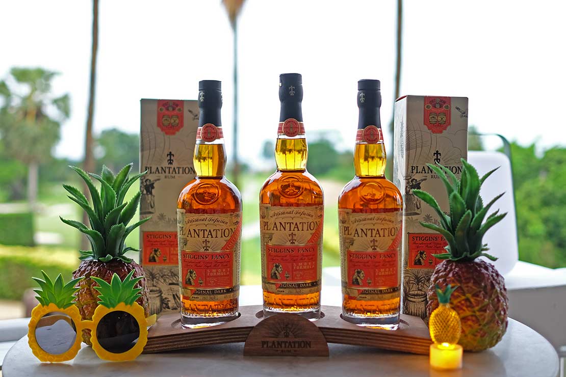 This rum and Irish whiskey collaboration has the pineapple on smoke