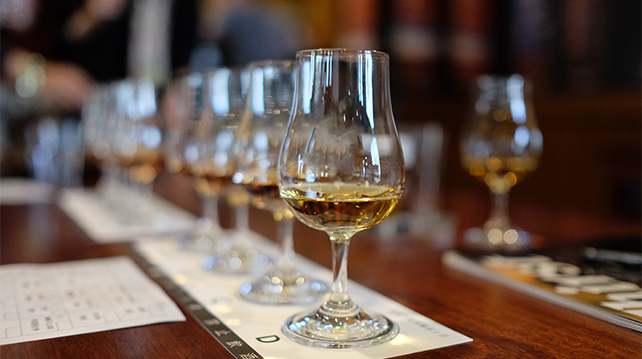 Whisky drinking guide for beginners
