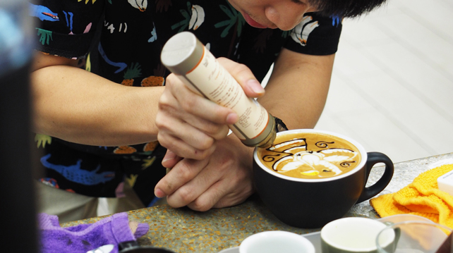 The most creative latte art seen at the L'Artiste Art Bar Throwdown